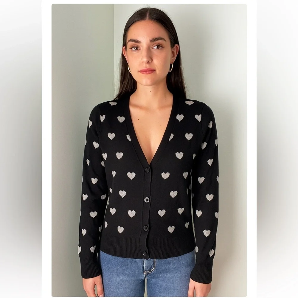 POL black and white cotton heart print cardigan size medium